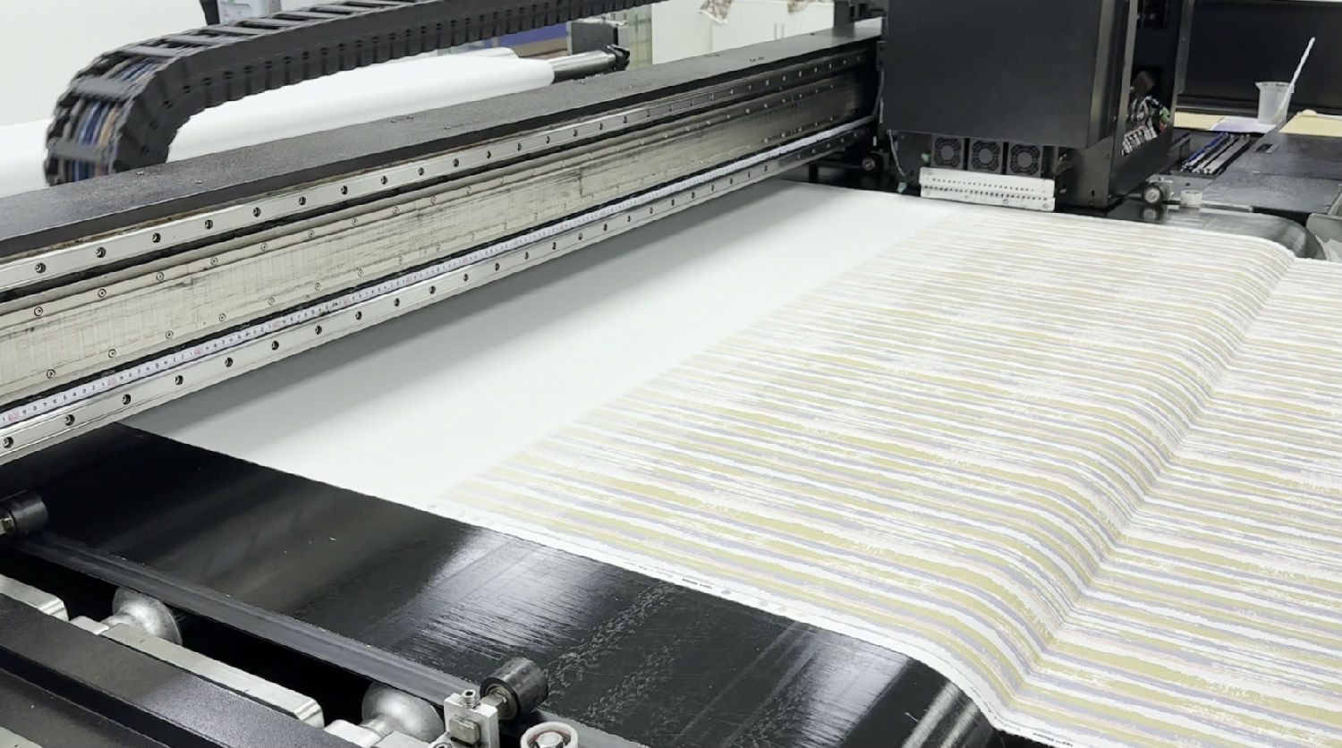 哪些(xie)因素(su)會導(dao)緻數(shu)碼印(yin)花墨(mo)水流(liu)量不(bu)穩定(ding)？